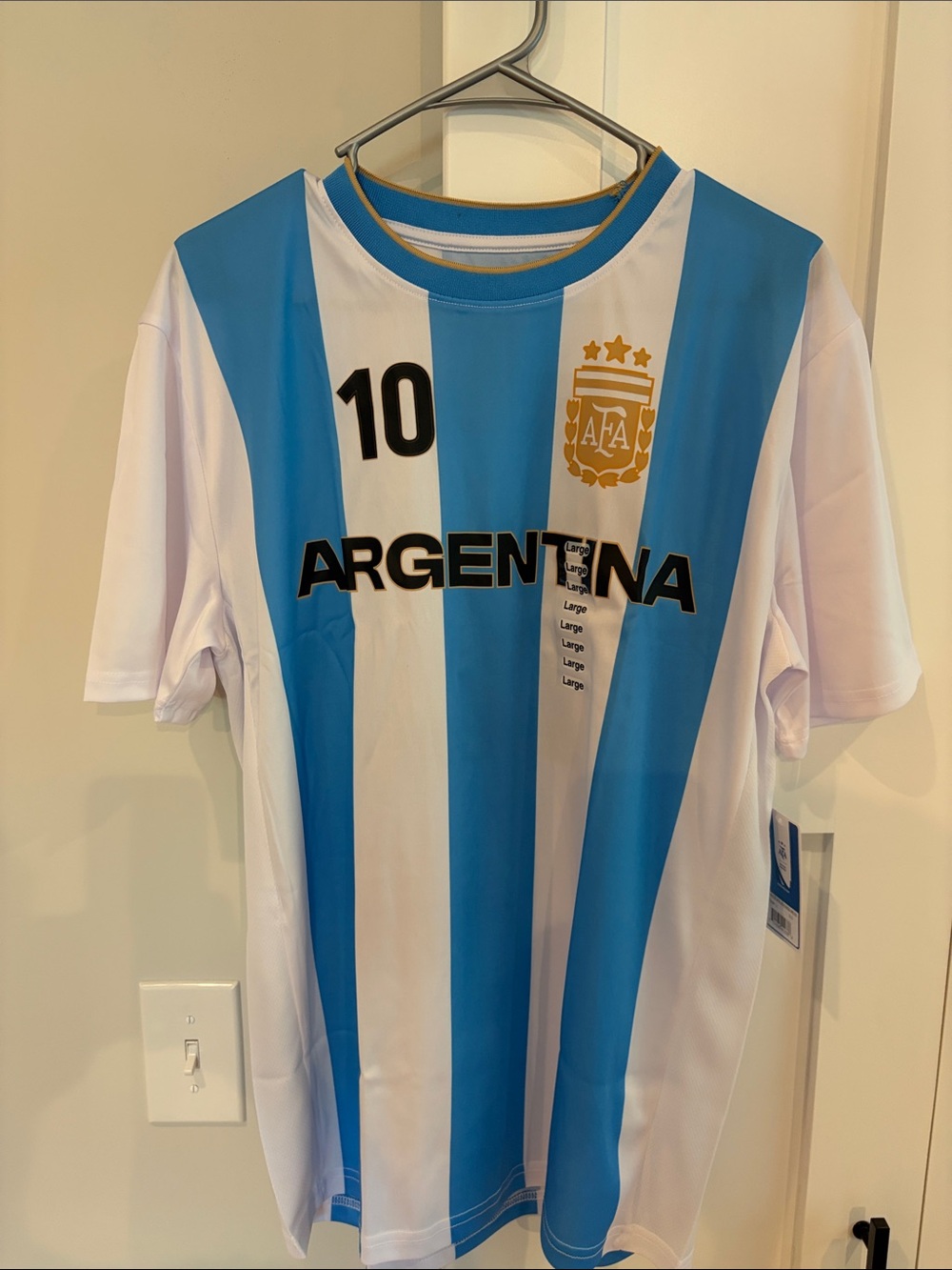 Messi Argentina replica jersey -  Mens L